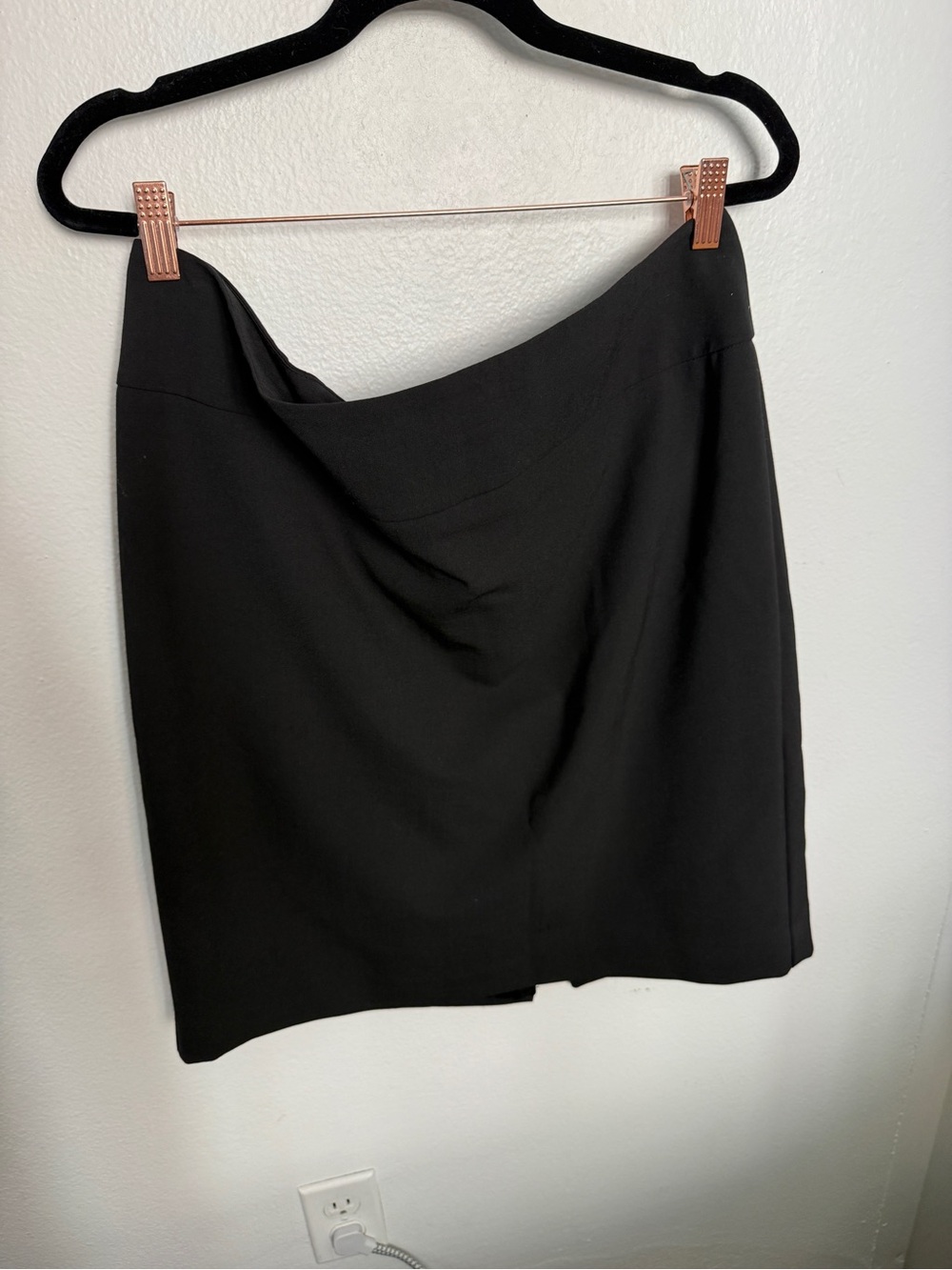Express Black Women’s Skirt - Classic Pencil Style